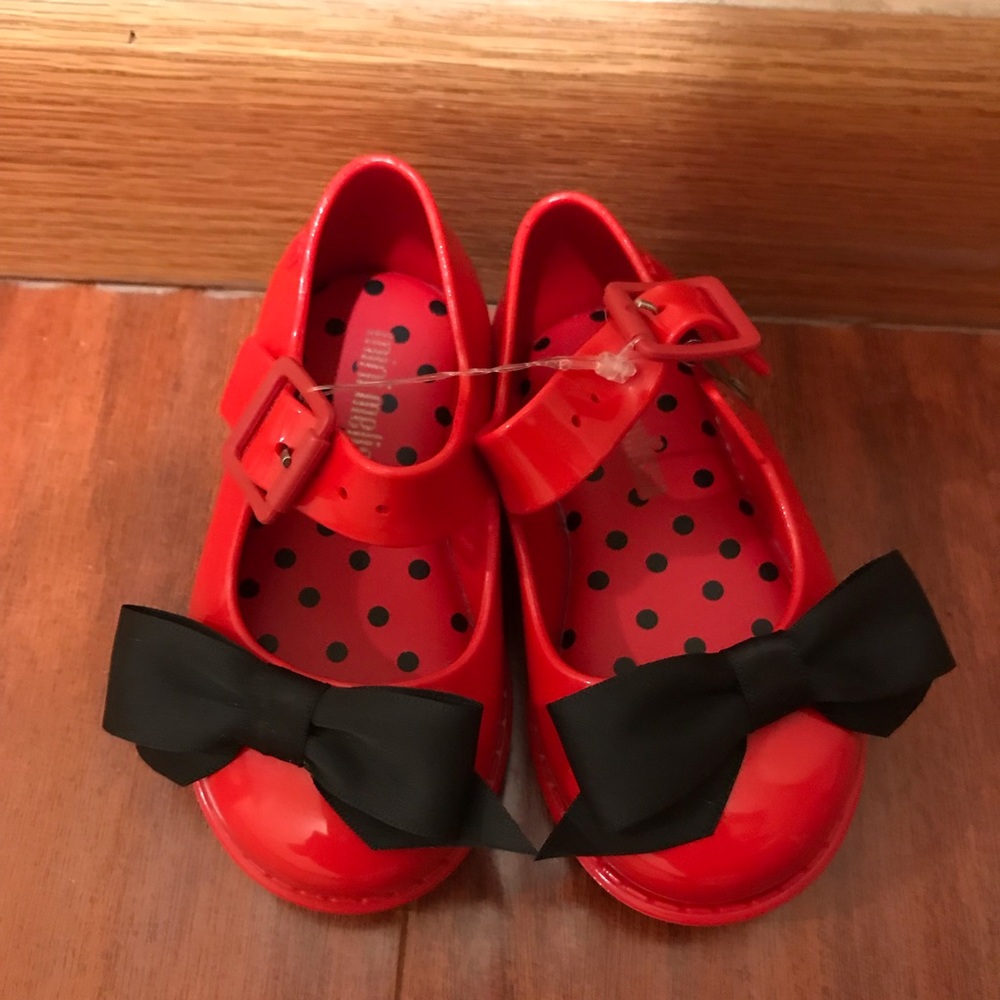 Mini Melissa Size 5 - Picture 2 of 8